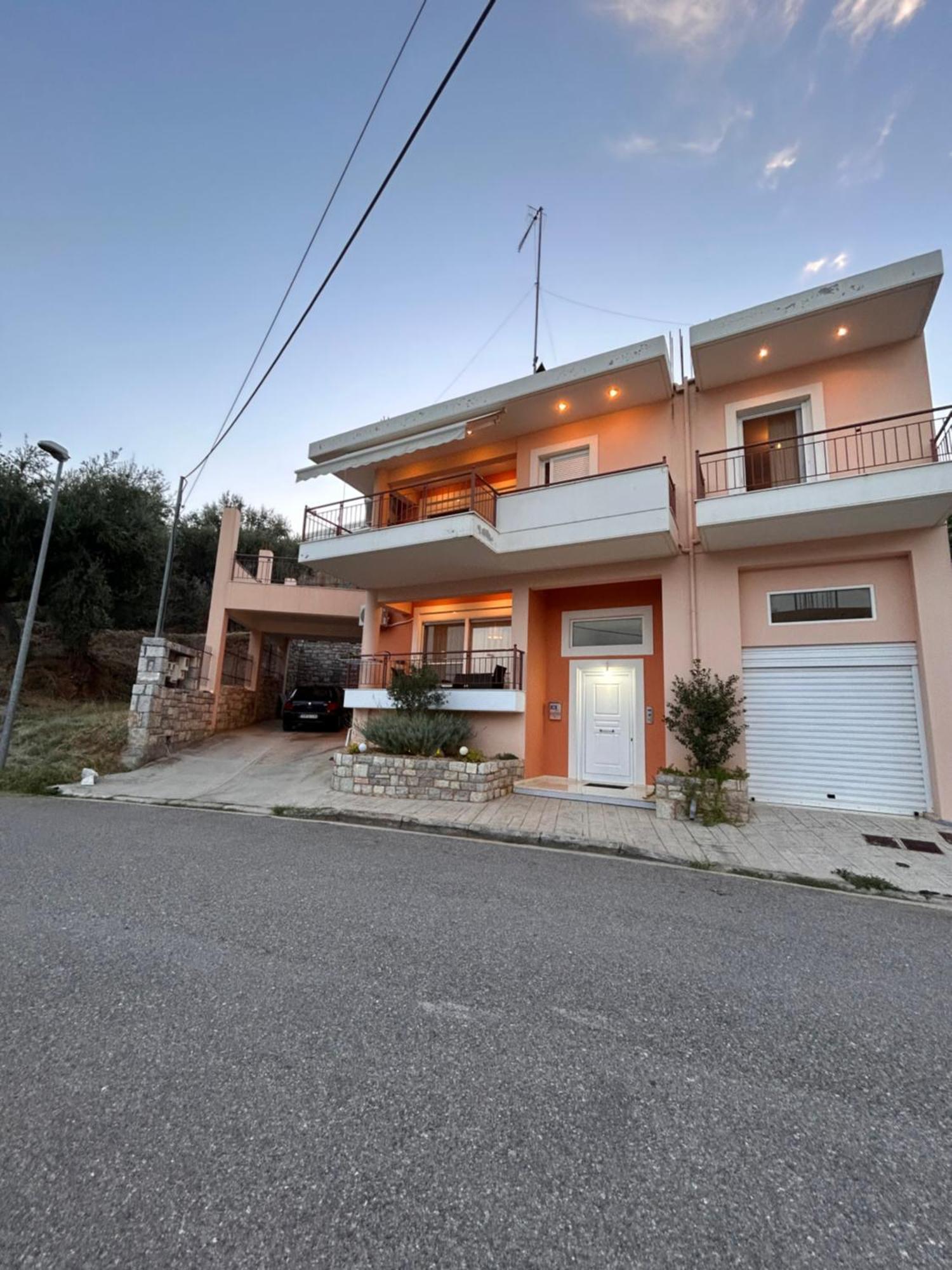 Feel At Home - Kalamata - Near The Center Exteriör bild