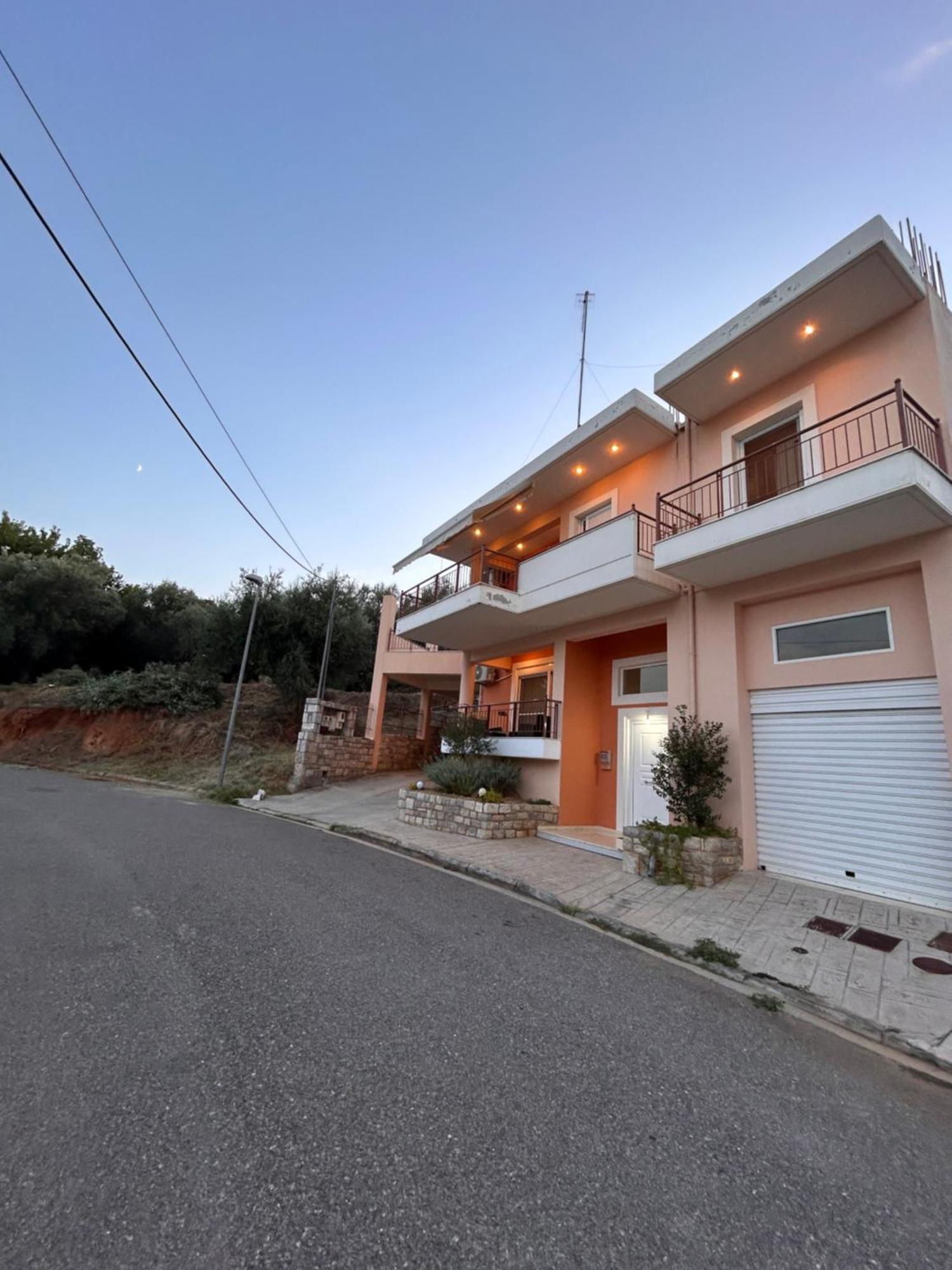 Feel At Home - Kalamata - Near The Center Exteriör bild